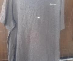 Black Tshert