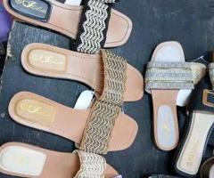 Slides shoes